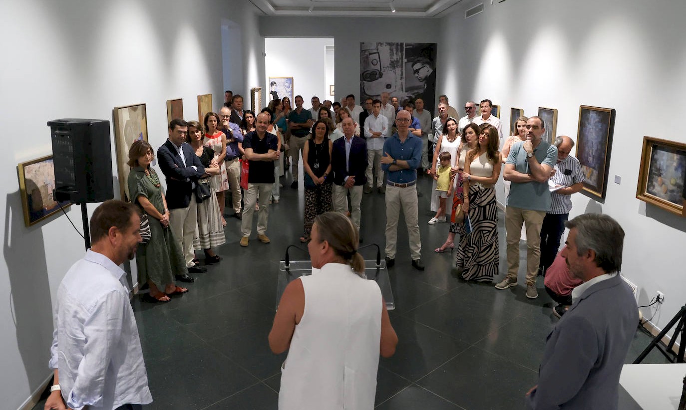La sala Vimcorsa acoge una exposición retrospectiva de Mariano Aguayo